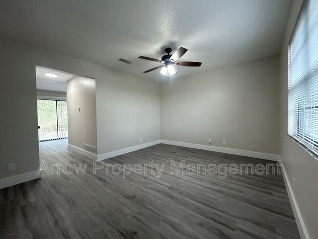 Photo - 1230 S Jackson St