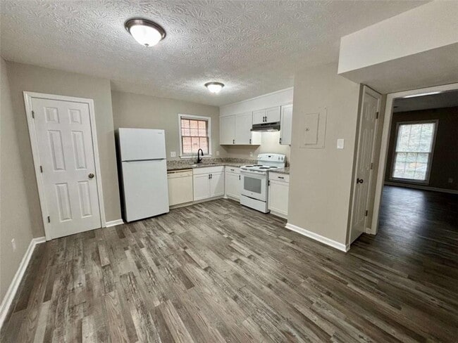 Photo - 1584 Pirkle Rd