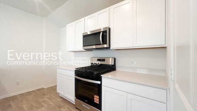 Photo - 320 Santo Domingo Rd