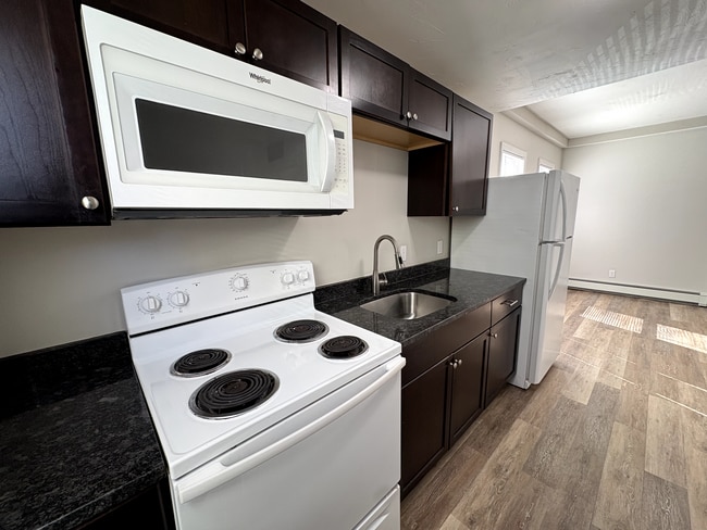 Photo - 171 Pleasant St Unit 2