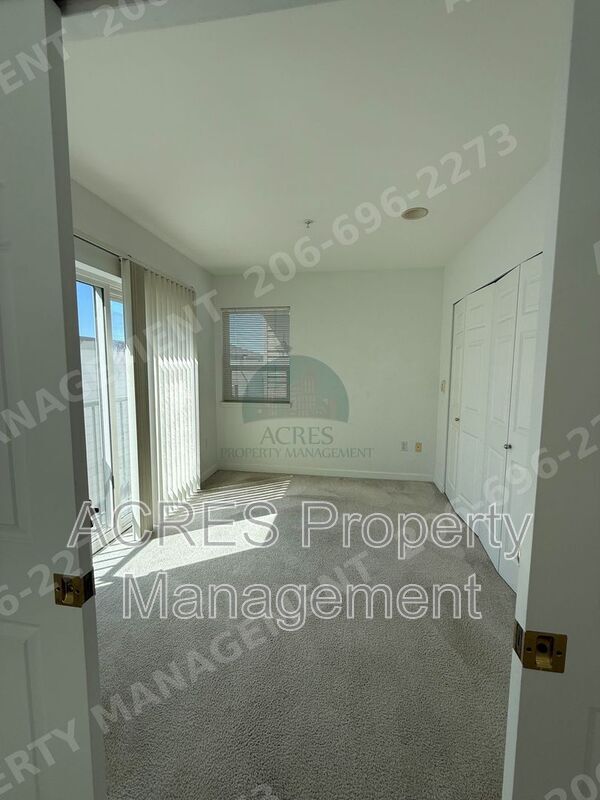 Photo - 524 6th Ave W Unit Apt 309