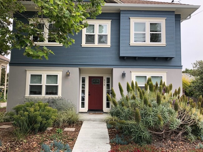 Photo - 314 Rigg St