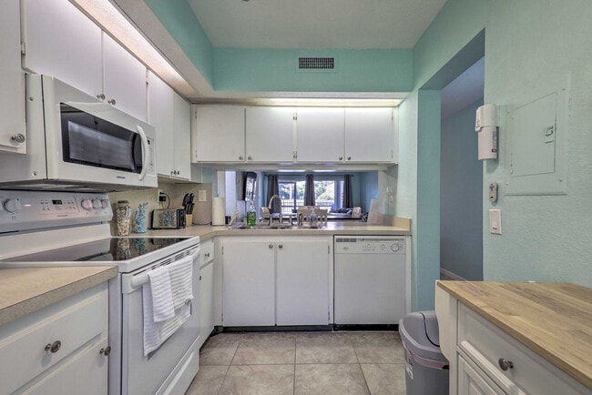 Photo - 6372 Palma Del Mar Blvd S Unit SI FL1-ID1546269P