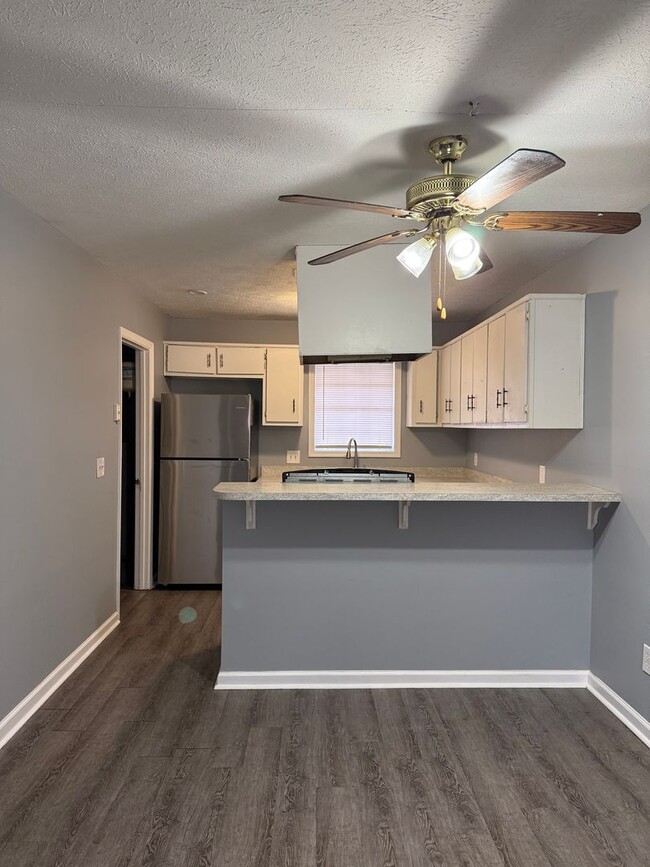 Photo - 1309 Glenn Cir Unit A