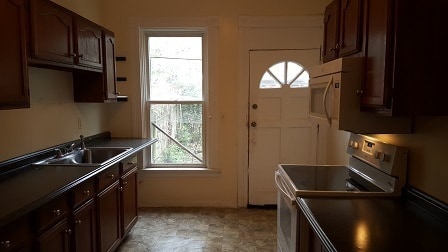 Photo - Incredible Value in Walnut Hills - move ri...