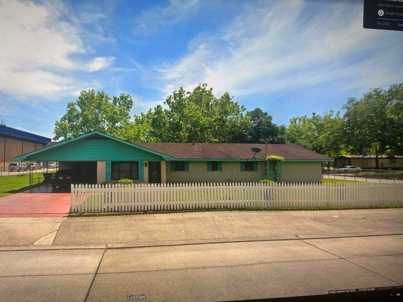Photo - 1061 Anderson St House