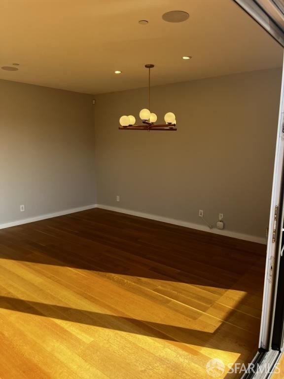 Photo - 28 Valley St