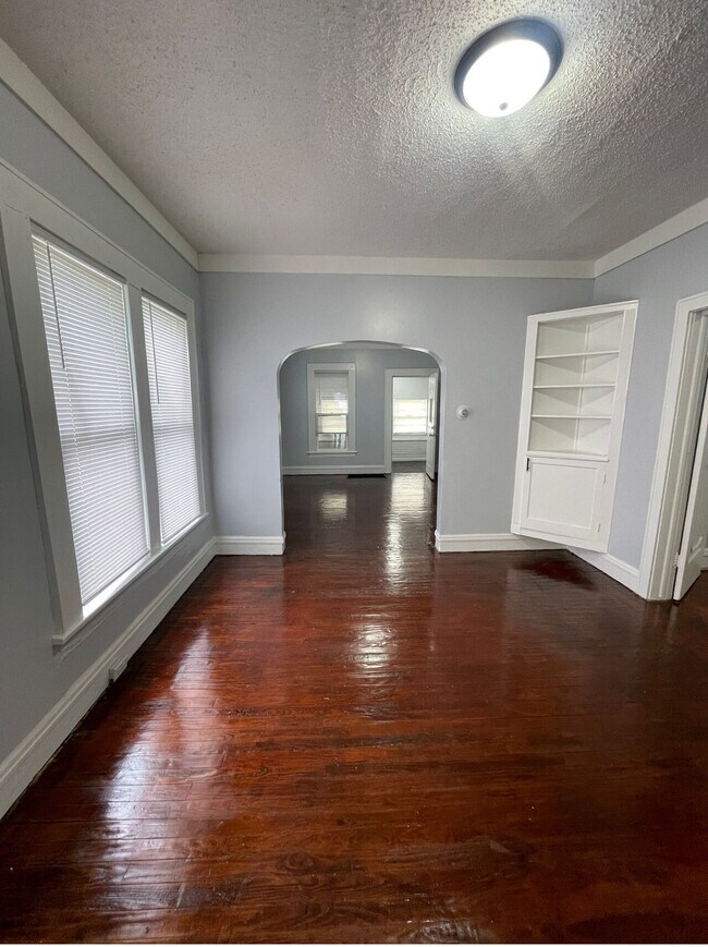 2417 Linden Ave Condo Unit 1 Condo for Rent in South Bend, IN