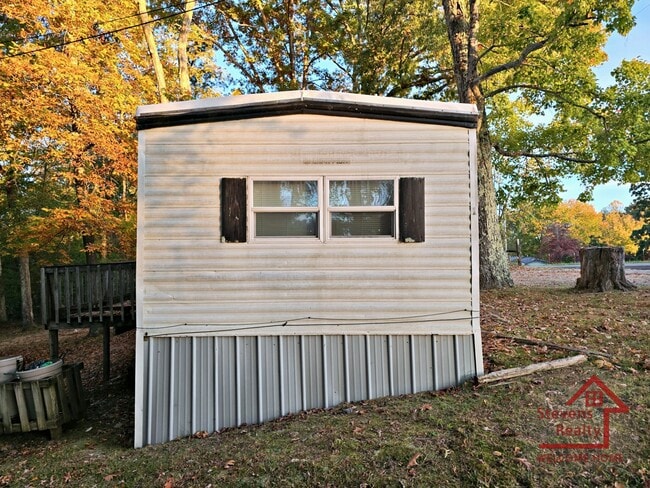 Photo - 271 C C Camp Rd