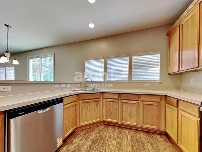 Photo - 304 N Hidden Tree Dr