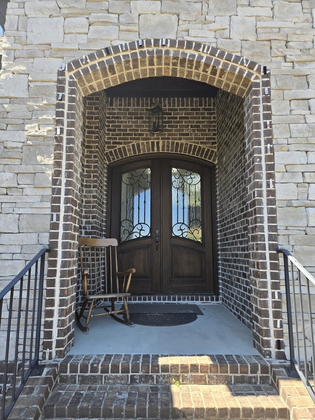 Amazing House In Windstone Available For Prelease
