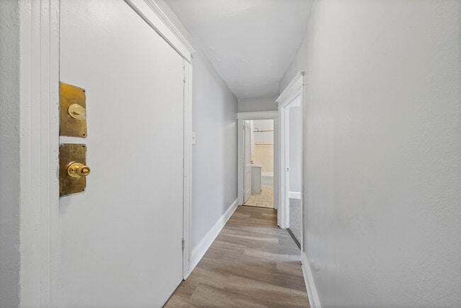 Avondale Apartments