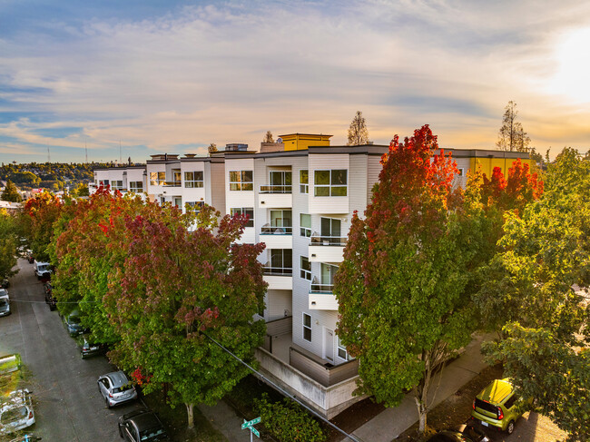 Mirabella Apartments - Mirabella Apartments