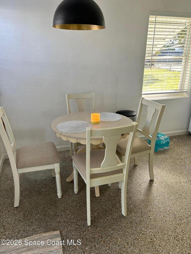 Photo - 1915 S Park Ave