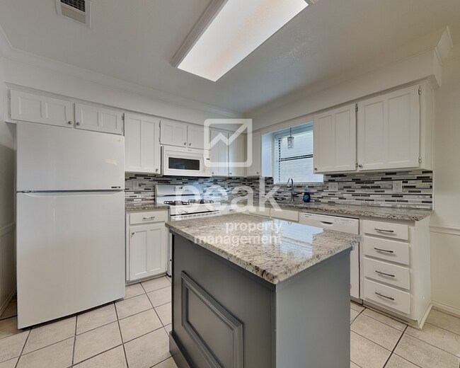 Photo - $2300! 3 Bed/ 2 Bath In KELLER!