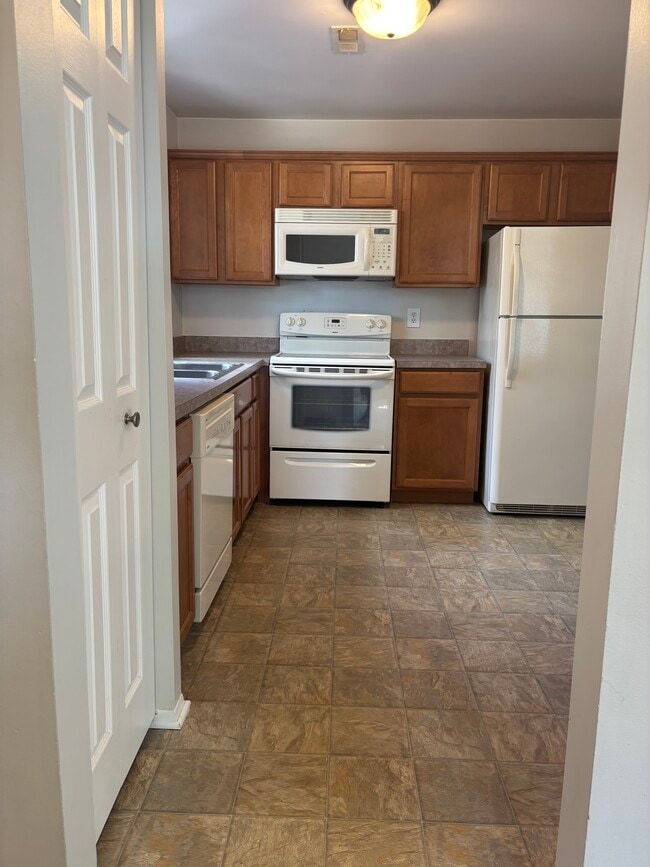 Photo - 22020 Indian Creek Dr Unit 22020