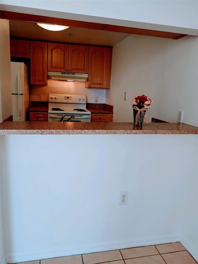 Photo - 102 SW 6th Ave Unit 610