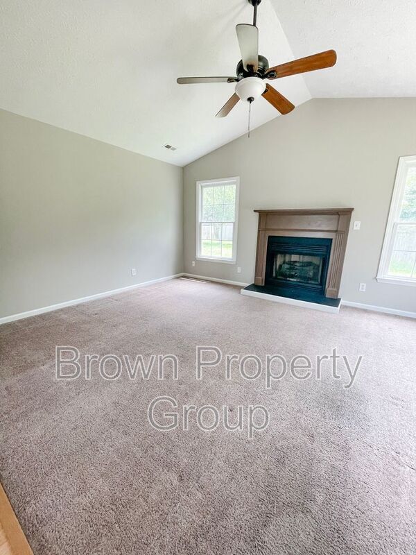 Photo - 6307 Fox Glen Dr