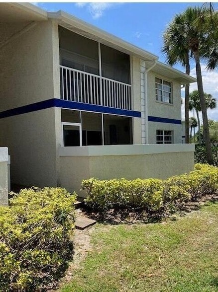 Photo - 1508 SE Royal Green Cir Condo Unit 108