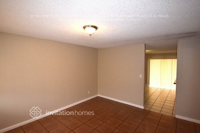 Photo - 8233 W Indianola Ave