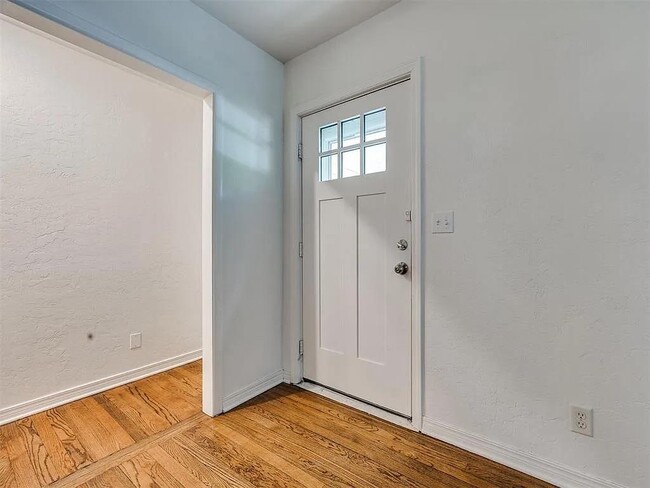 Photo - 1017 McFarland St