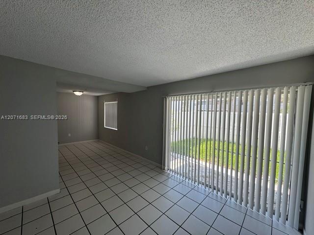 Photo - 6011 Winegard Rd Unidad A