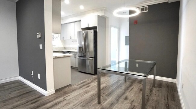 Photo - 268 Mar Vista Ave Unidad 268 N Mar Vista Ave #4