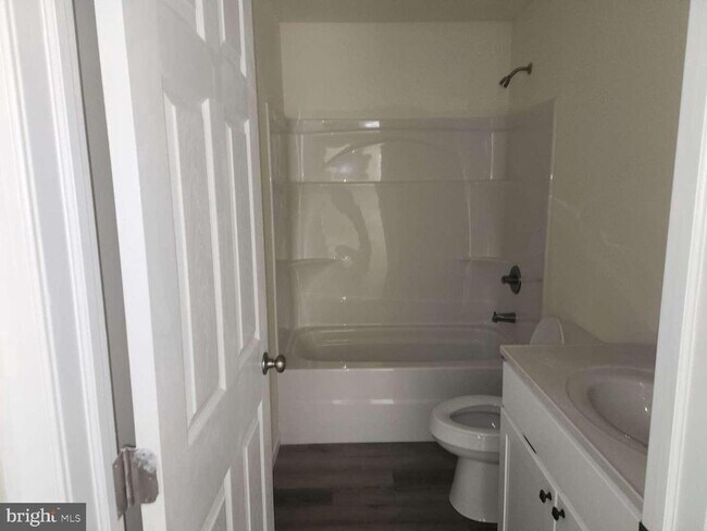 Photo - 175 Delaware Ave