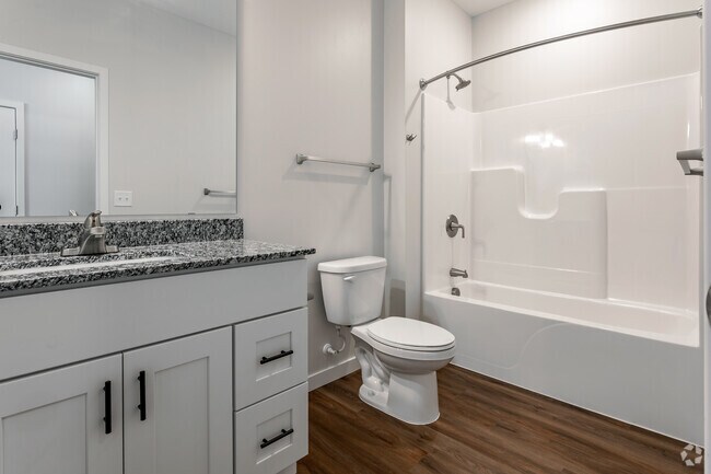 2BR, 2BA - 1,211SF - Second Bathroom
