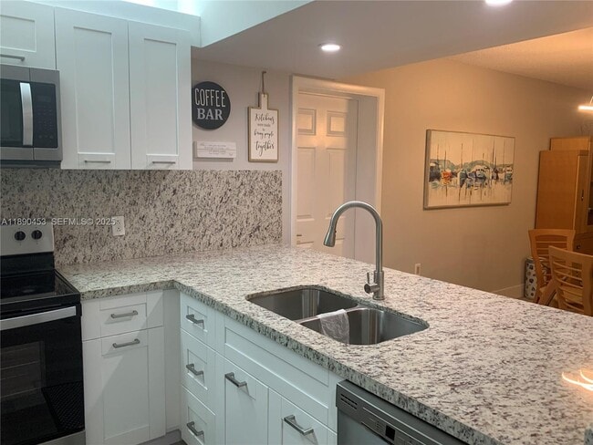 Photo - 1709 Whitehall Dr Unit 206