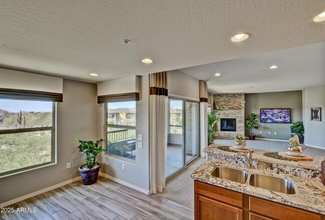 Building Photo - 33575 N Dove Lakes Dr Unit 2005 Rental