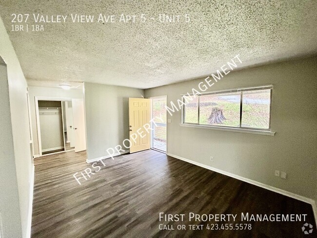 Building Photo - Red Bank Apt: 1Bed/1Bath With New Granite ... Unit 5