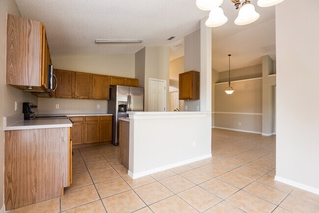 Photo - 2041 Bobtail Dr