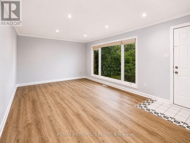 Photo - 266 Napier St