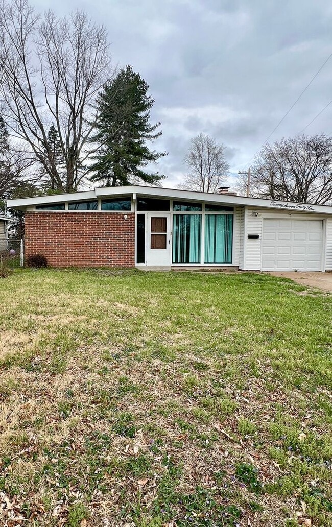 Building Photo - Charming 3-bedroom, 1-bath home located in Florissant