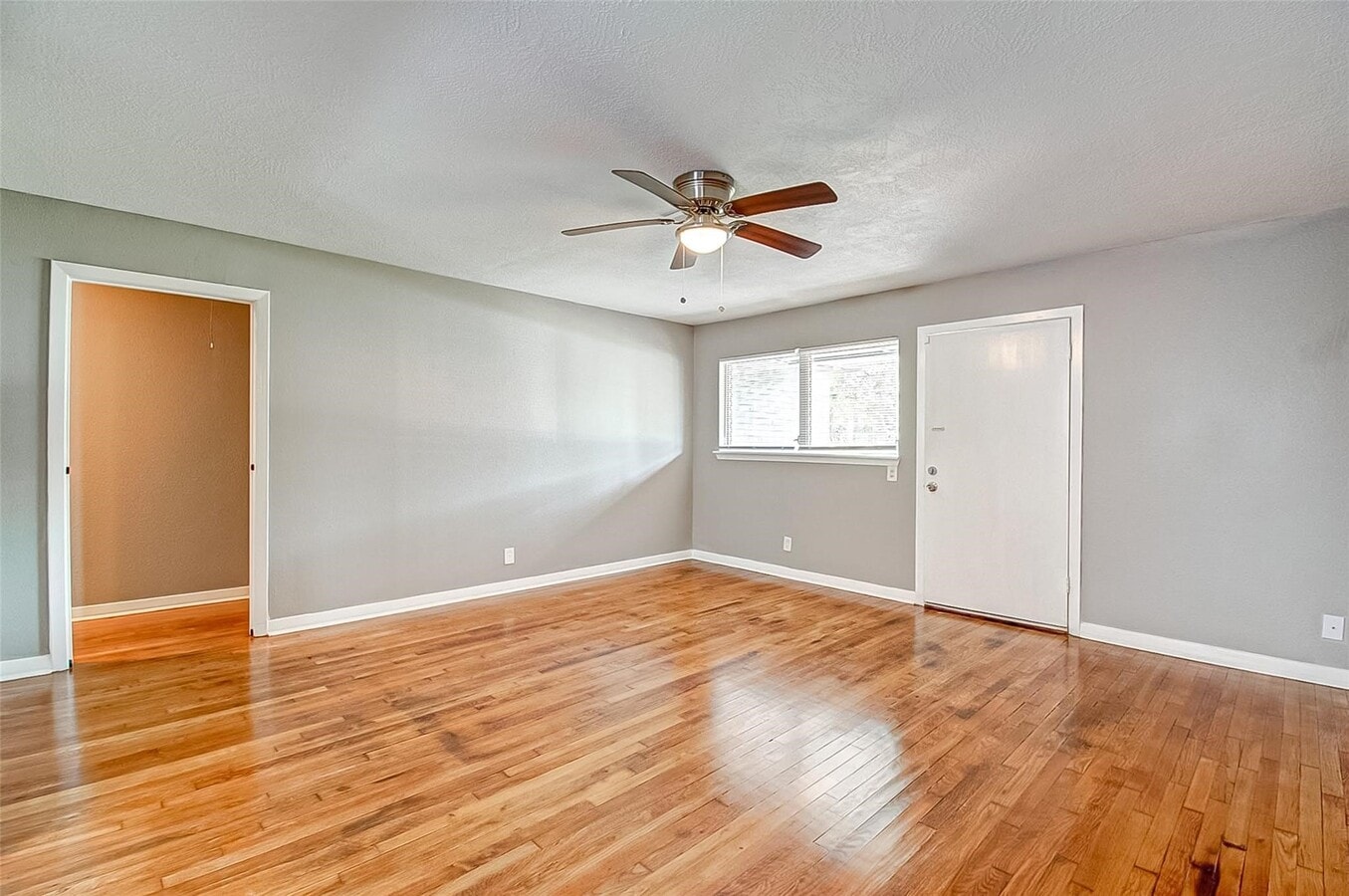 Photo - 213 Newman Rd