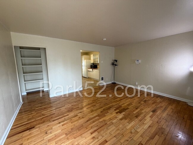 Photo - Cute 2 Bedroom in Tacoma