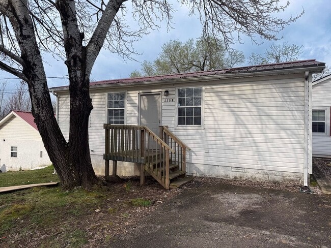 Building Photo - 230 W Jere Whitson Rd Unit 230_B