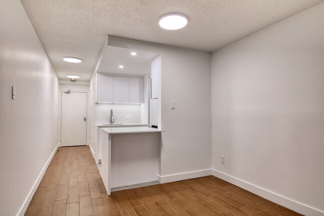 Photo - 2285 Rue St Mathieu Unité 605