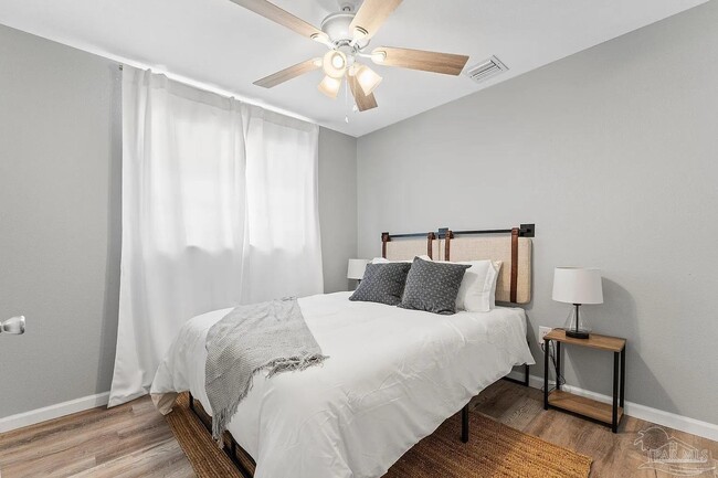 Photo - 3254 West Ave