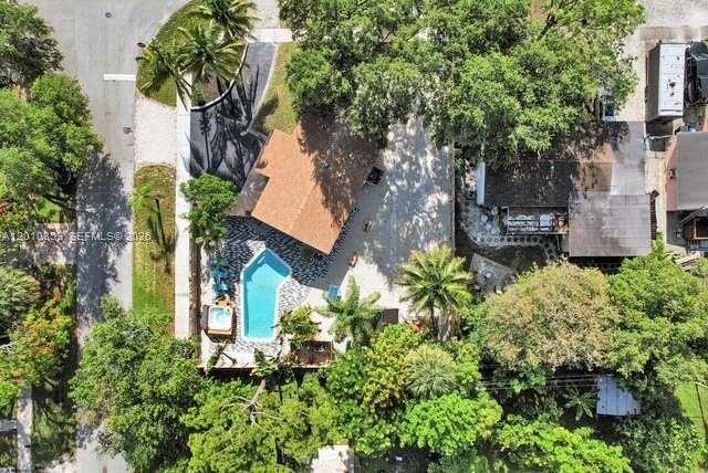 101 SW 22nd Ave