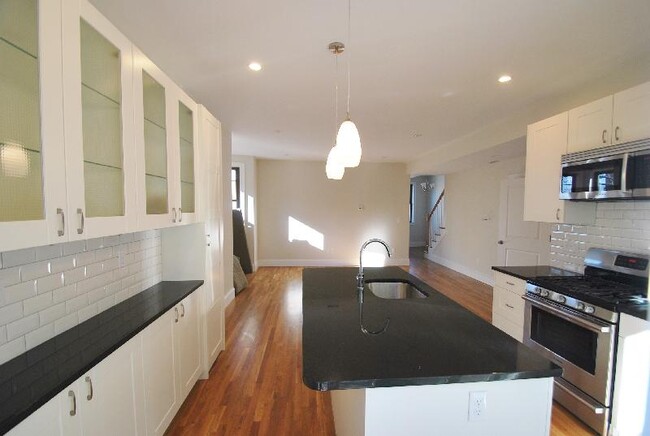 145 Marcella St Unit 2
