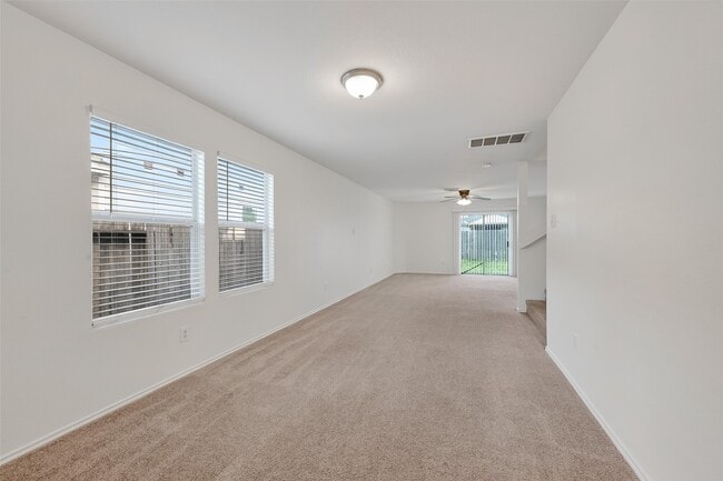 Photo - 854 Darbydale Crossing Ln