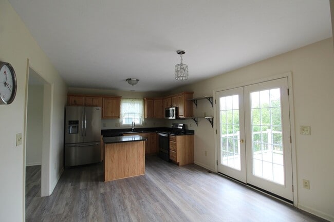 Photo - 1311 Stonechris Dr