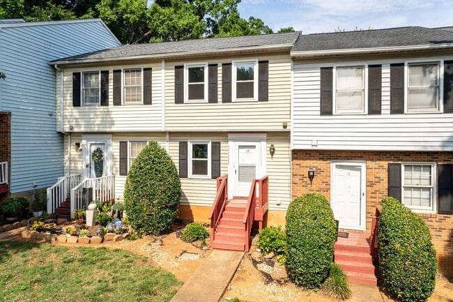 Photo - 3 Bedroom Townhouse Near Downtown Durham