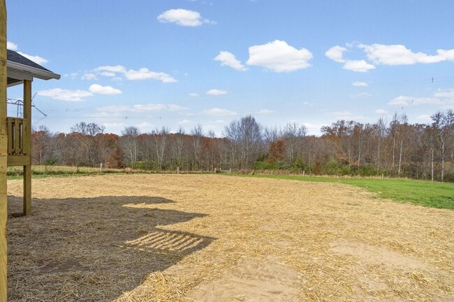 Photo - 5445 Window Cliff Rd