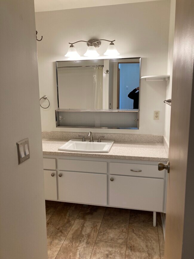 Photo - 21325 Lake Shore Dr Unit 31