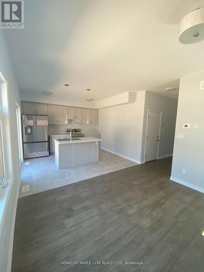 Photo - 5672 Dorchester Rd