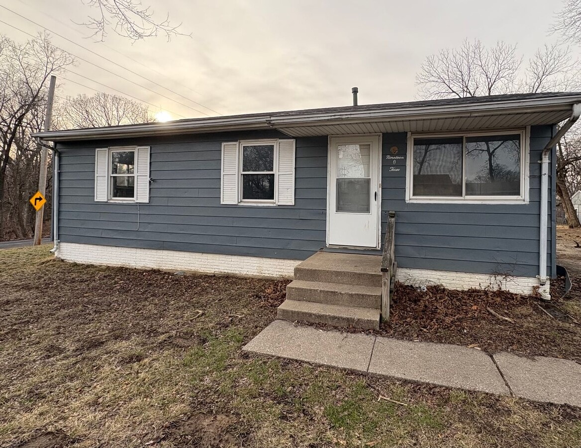 3-Bedroom Home for Rent — Corner Lot! - 3-Bedroom Home for Rent — Corner Lot!