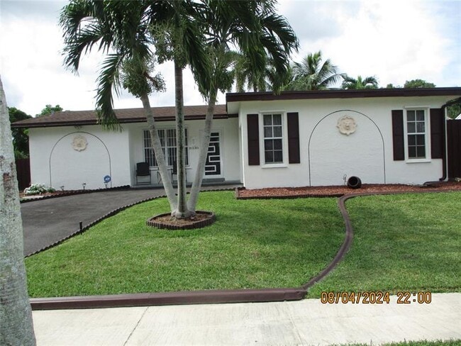 Photo - 9330 NW 10th St